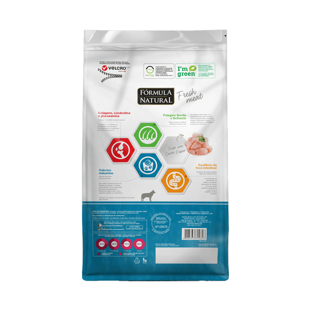 Ração Fórmula Natural Fresh Meat Light para Cães Adultos de Porte Médio e Grande Sabor Frango, Abóbora e Cúrcuma 12Kg Adimax